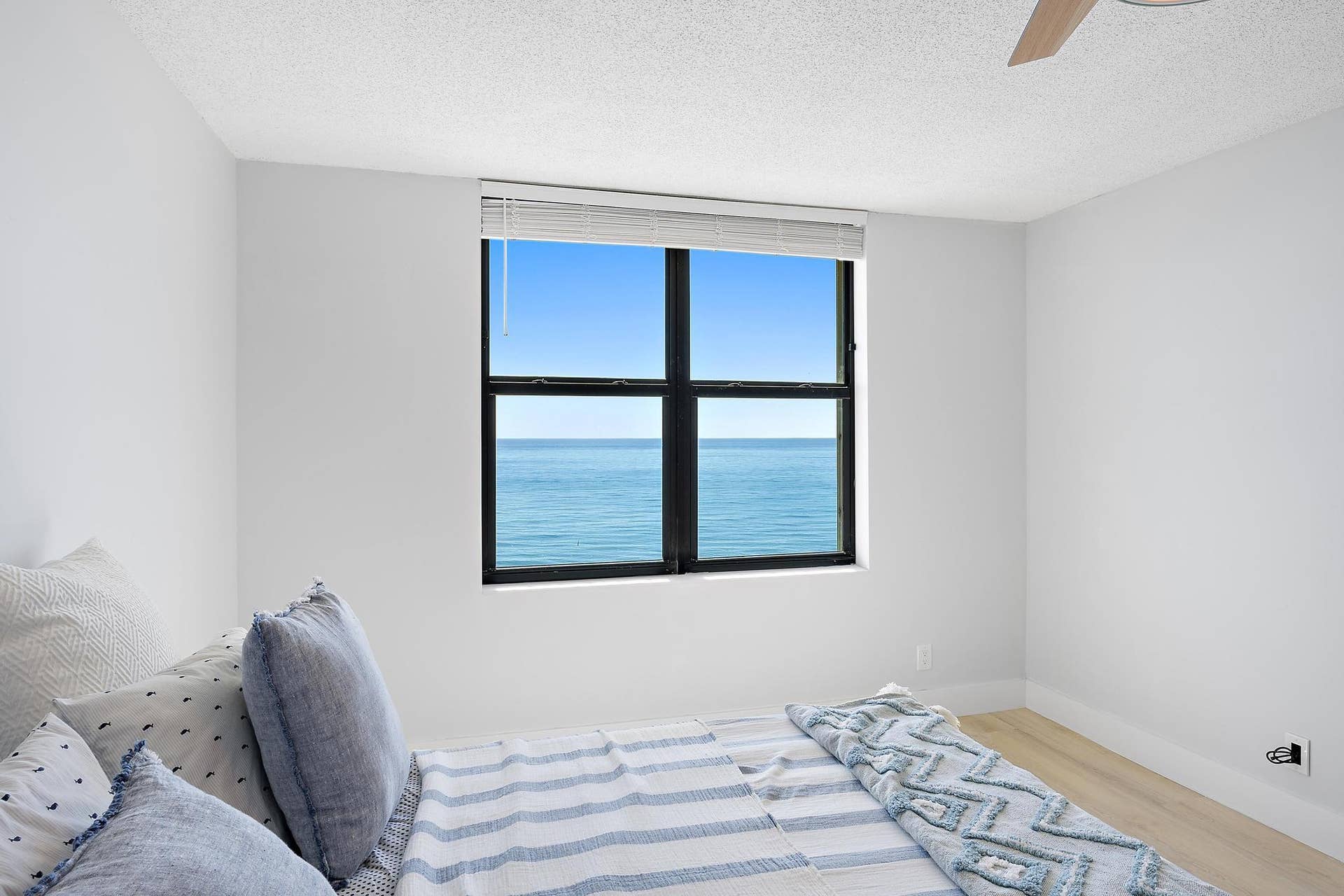 5480 N Ocean Drive, #A5b, Singer Island, FL 33404 5480 N Ocean Dr