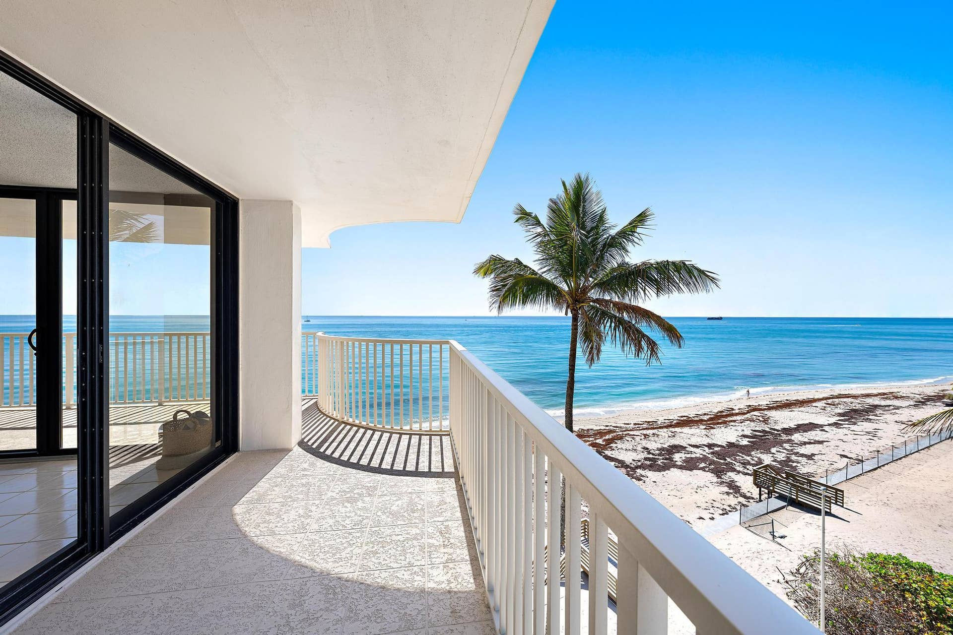 5480 N Ocean Drive, #A5b, Singer Island, FL 33404 5480 N Ocean Dr