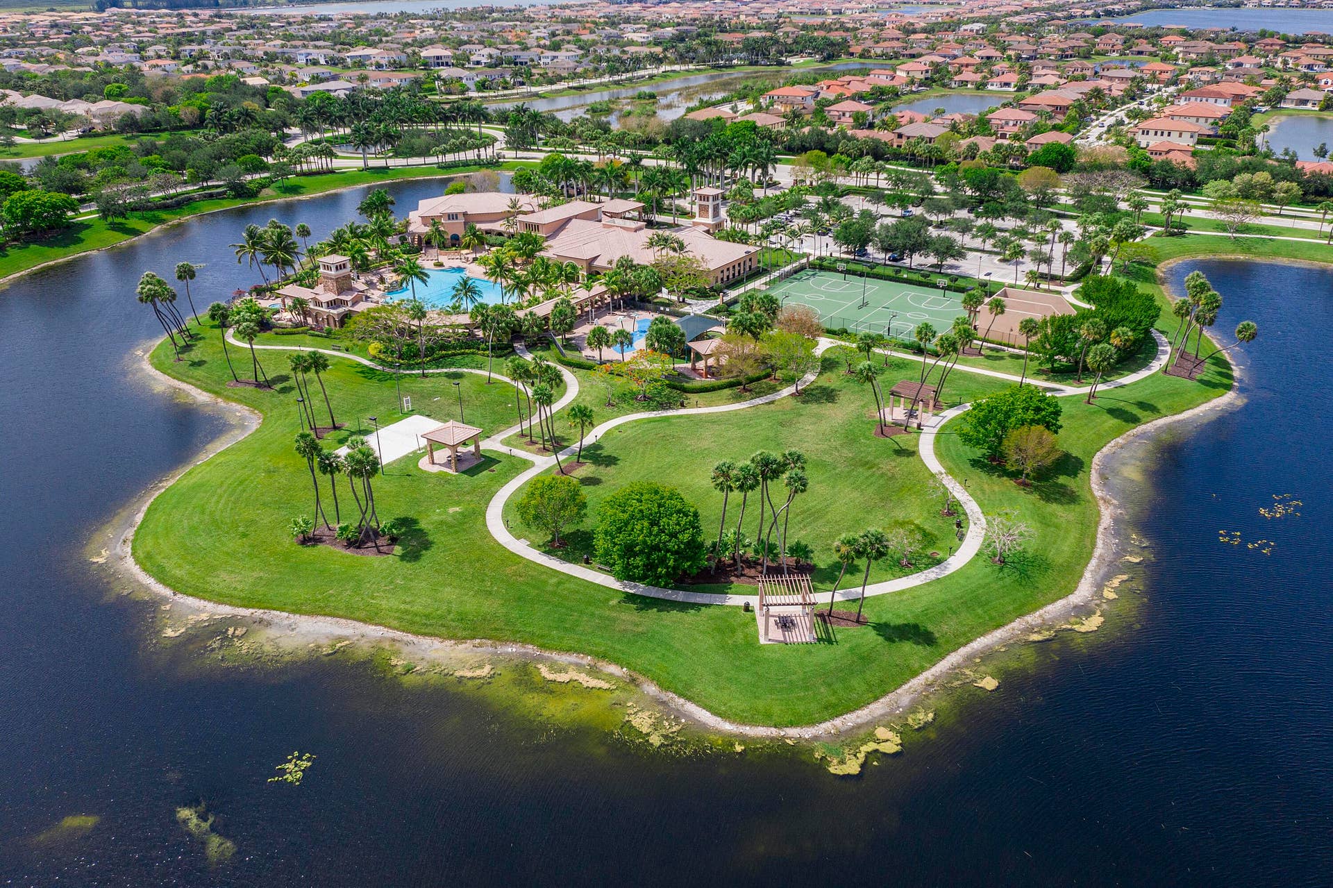 Heron Bay Clubhouse_04