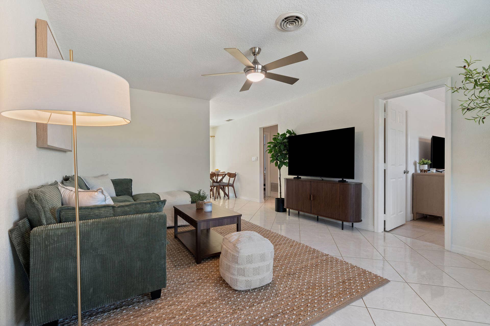 1850 SE 7th Street, #B, Pompano Beach, FL 33060 DSC01406