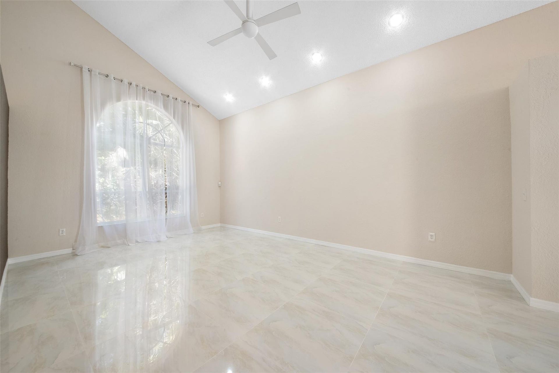 6625 NW 75th Place, Parkland, FL 33067 Photo 11