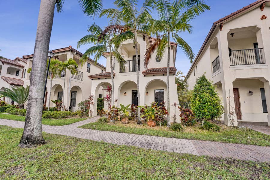 Property photo for 3946 NW 84th Way, Cooper City, FL