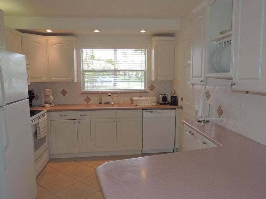 20 Celestial Way, #105, Juno Beach, Juno Beach, FL 33408 Kitchen