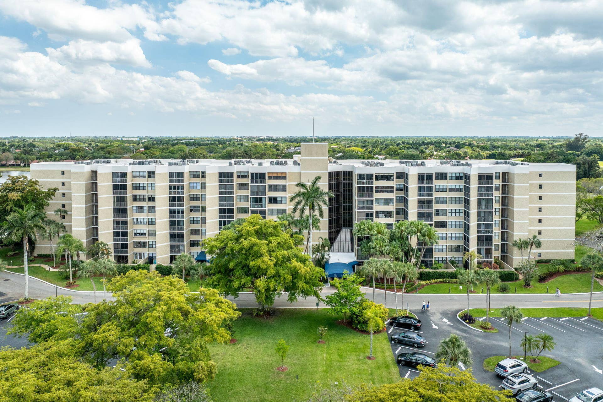 16300 Golf Club Road, Weston, FL 33326 Aerial Front