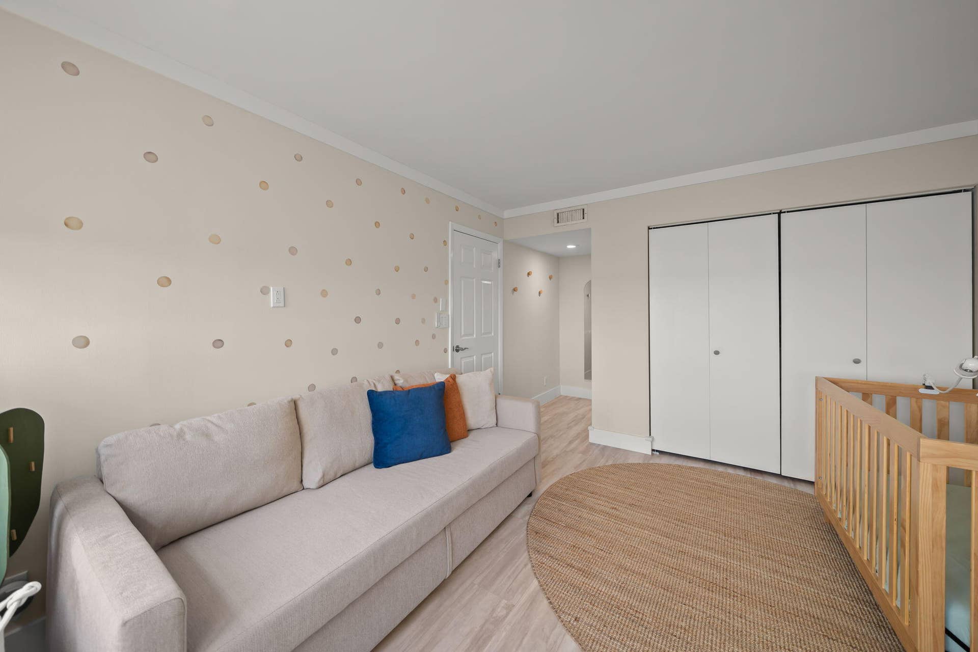 16300 Golf Club Road, Weston, FL 33326 minimalist closet doors