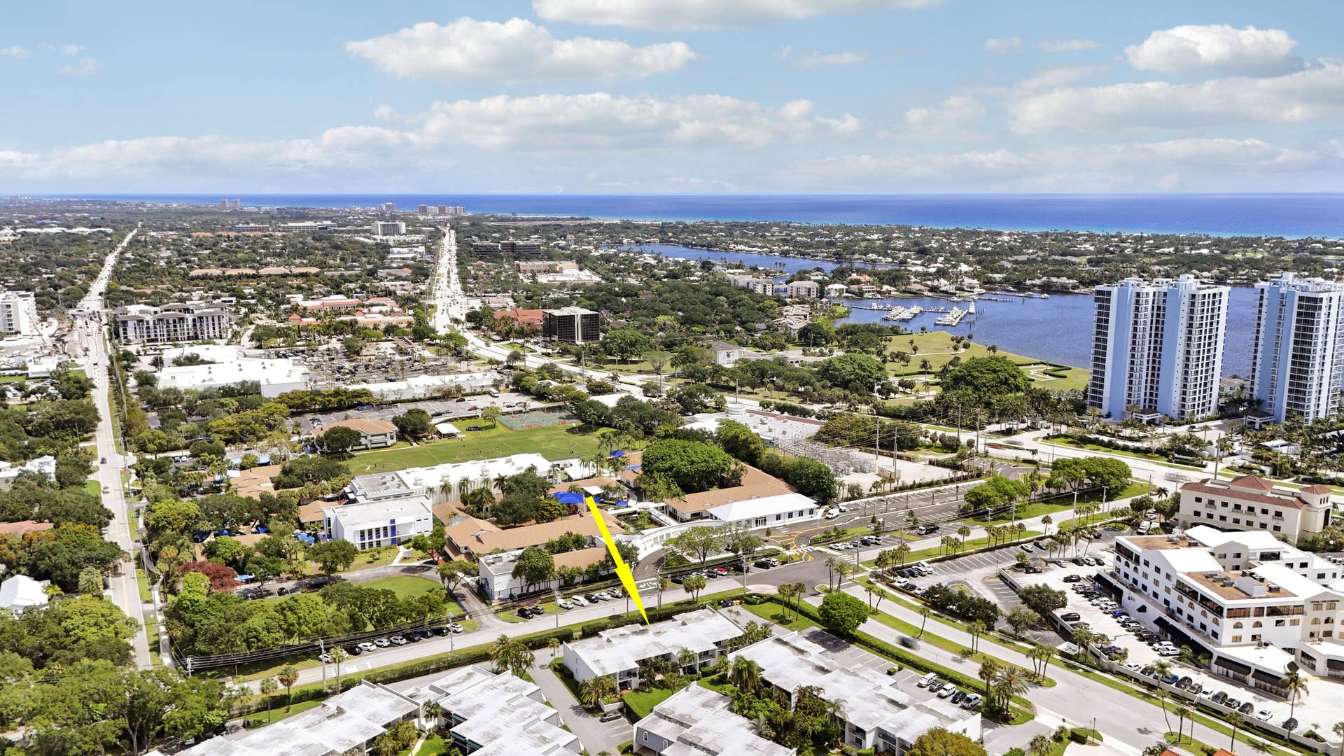 384 Golfview Road, #D, North Palm Beach, FL 33408 Aerial