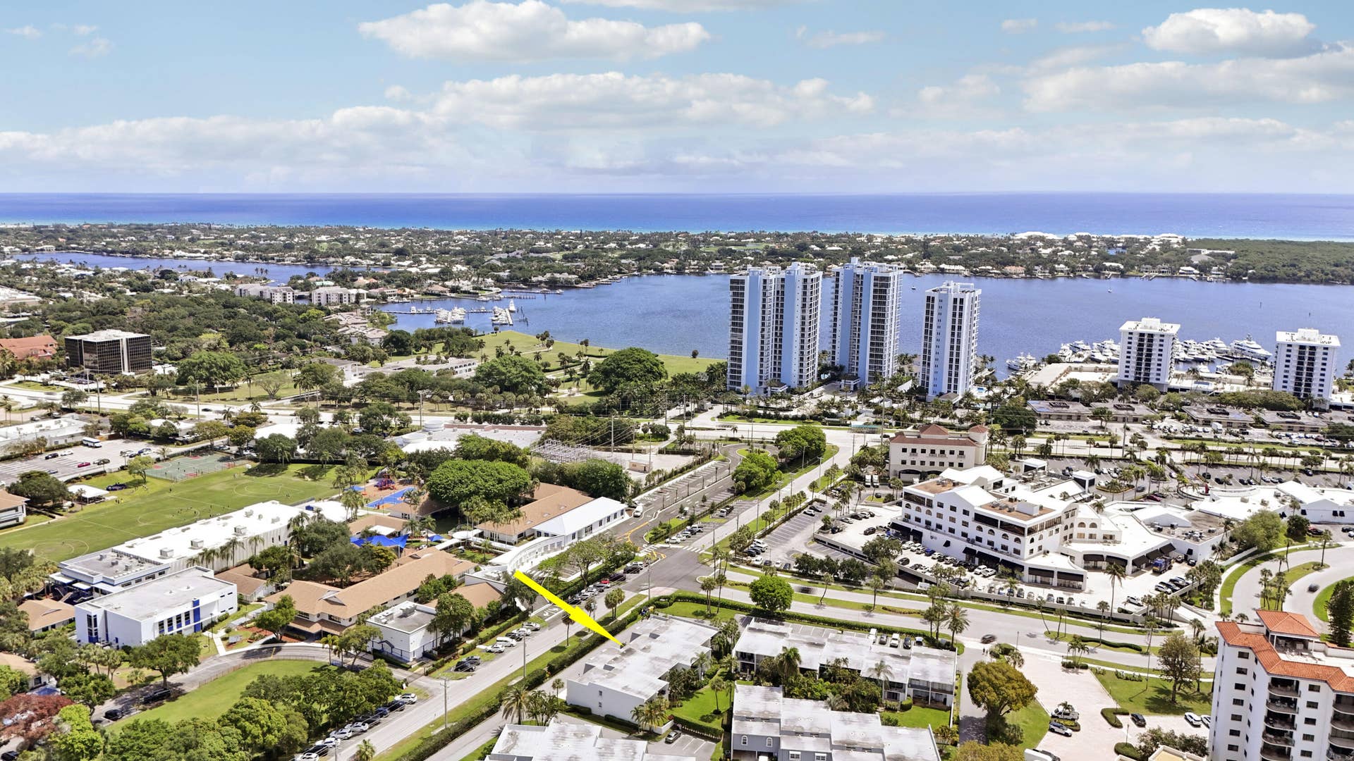 384 Golfview Road, #D, North Palm Beach, FL 33408 Aerial