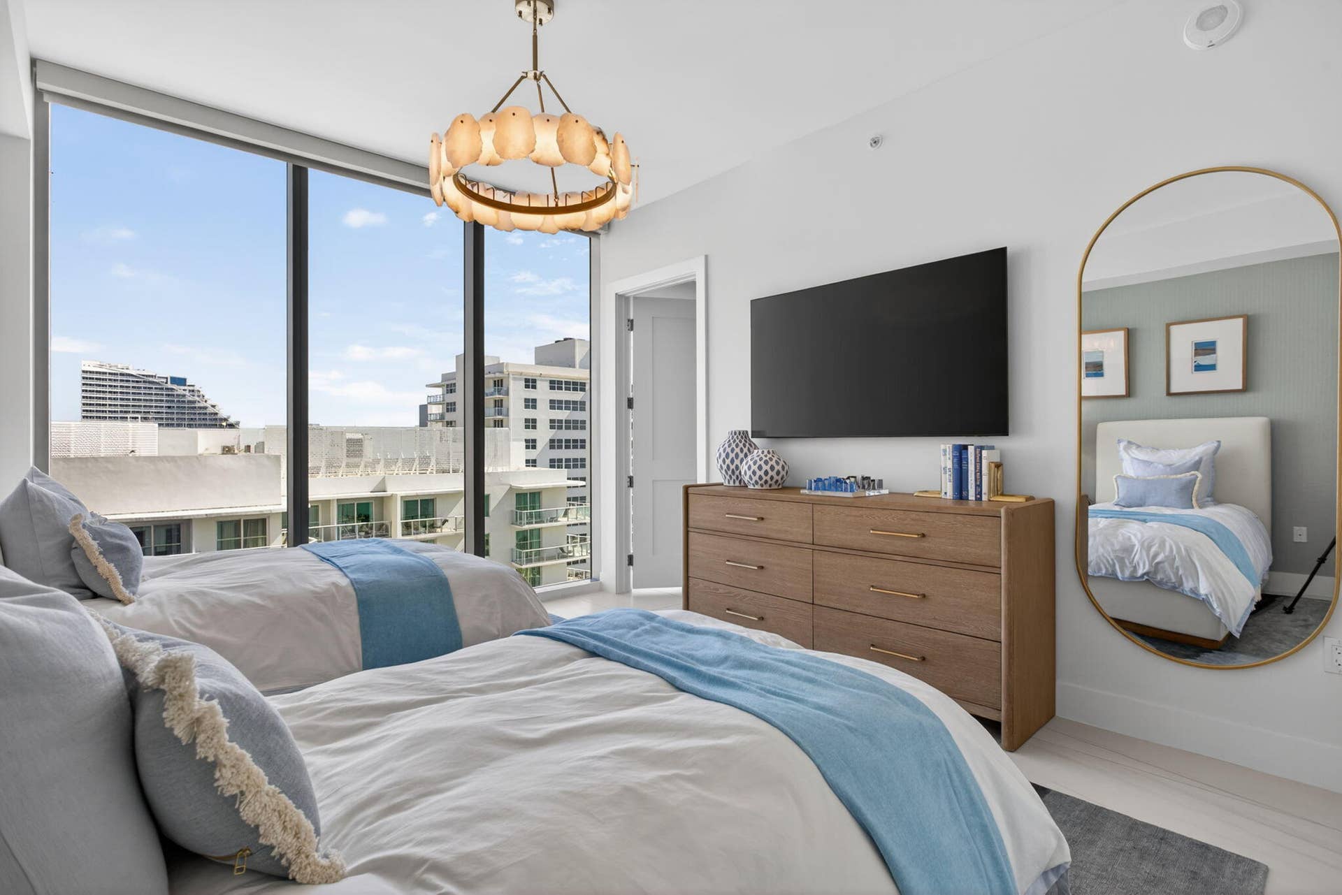 Guest suite (2)