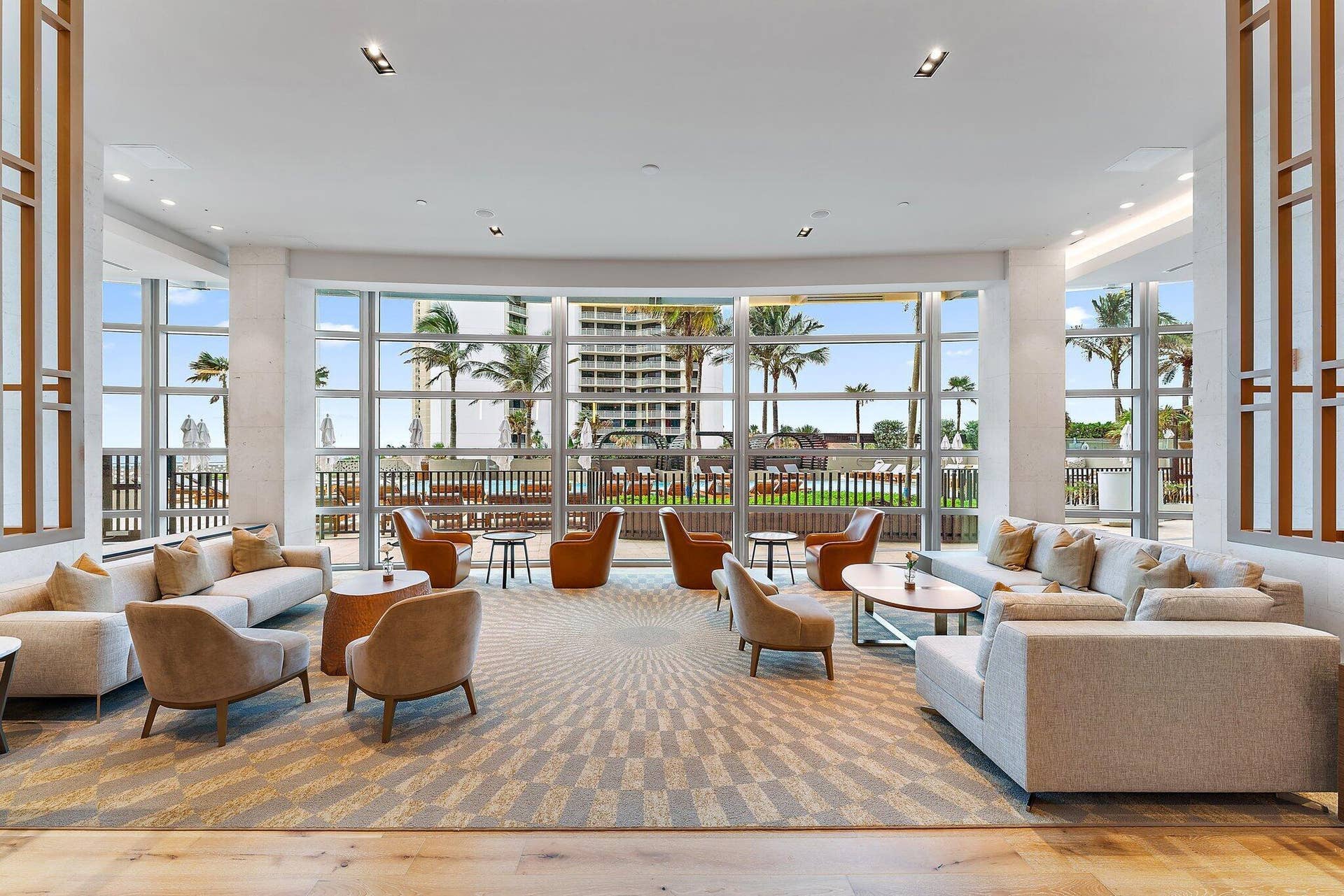 Hotel Lounge
