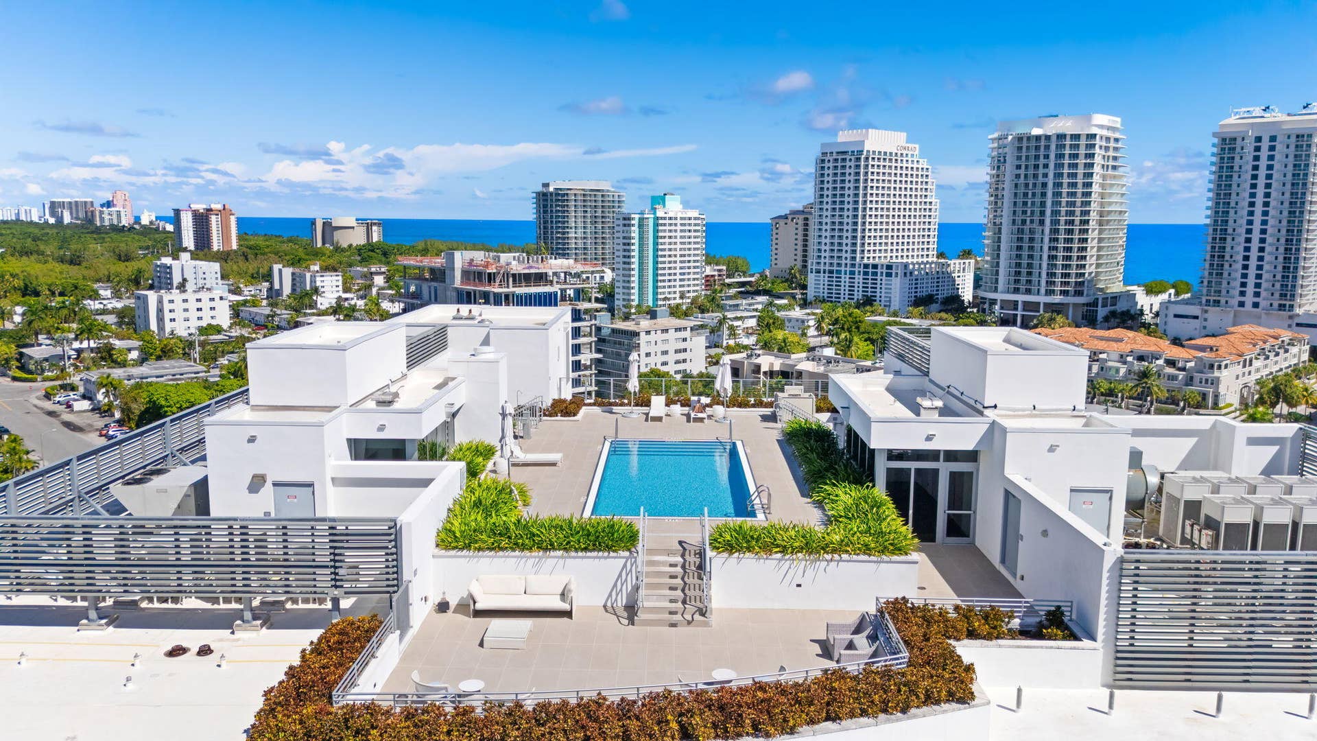 435 Bayshore Drive, #302, Fort Lauderdale, FL 33304 Rooftop Pool with Ocean, Intracoastal, Middle River, $30-40M homes and City View