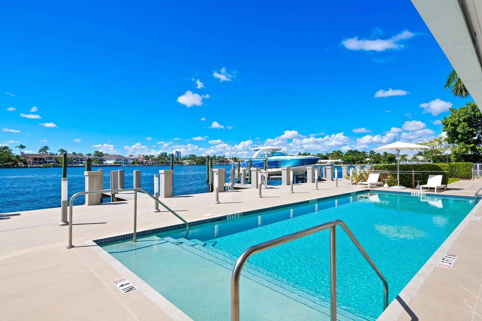 435 Bayshore Drive, #302, Fort Lauderdale, FL 33304 Intracoastal pool at the widest part of the Intracoastal across from $30-40M homes, steps away to the Beach.