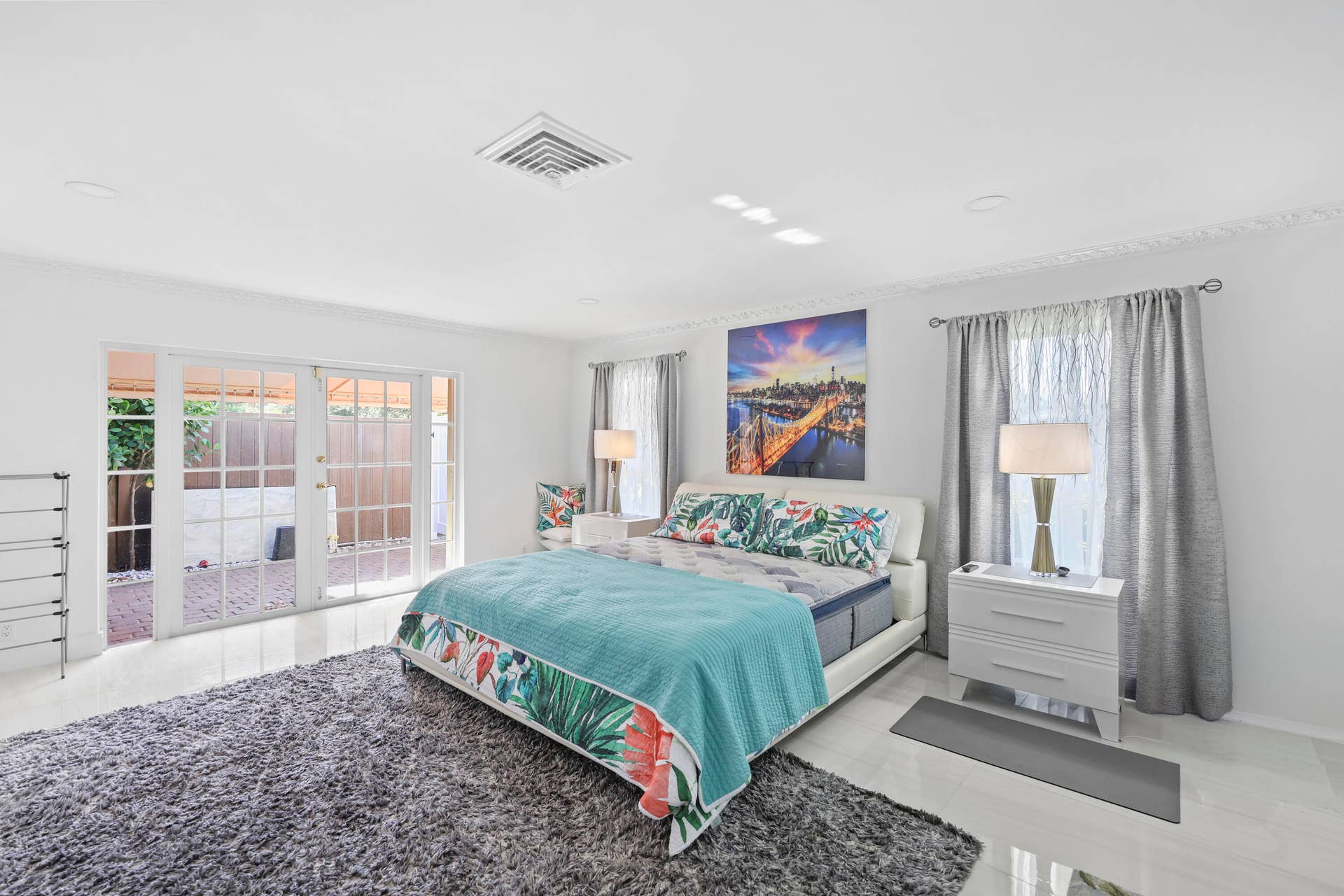 3531 NE 30th Avenue, Lighthouse Point, FL 33064 3531 Northeast 30th Ave - 25.jpg-FULL