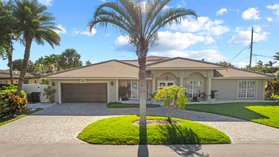 Property photo for 3531 NE 30th Avenue, Lighthouse Point, FL
