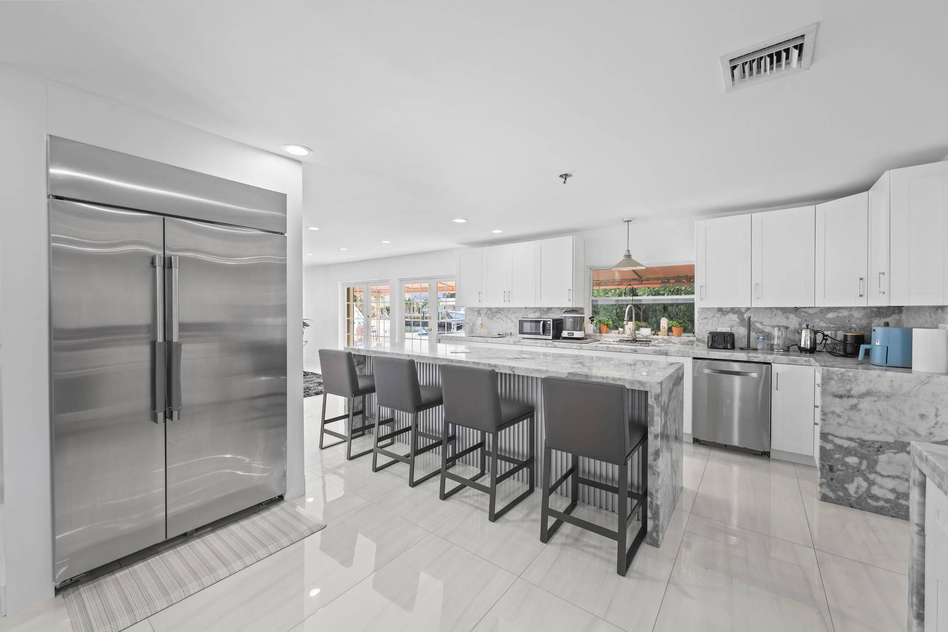 3531 NE 30th Avenue, Lighthouse Point, FL 33064 3531 Northeast 30th Ave - 24.jpg-FULL