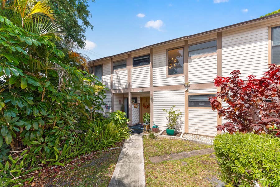 Property photo for 124 Sherwood Circle, #11b, Jupiter, FL