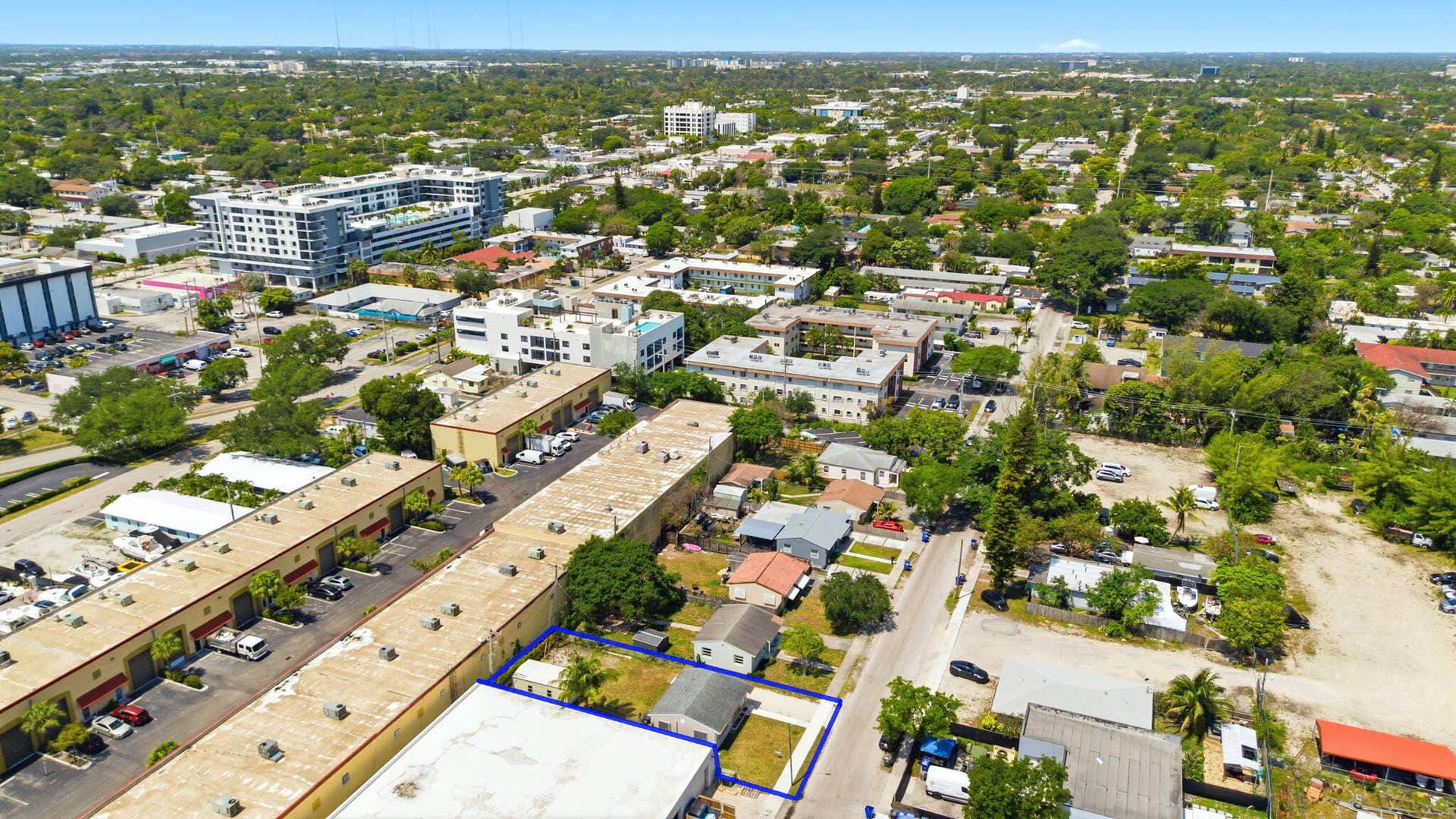 2120 Taylor Street, Hollywood, FL 33020 30-web-or-mls-DJI_0044