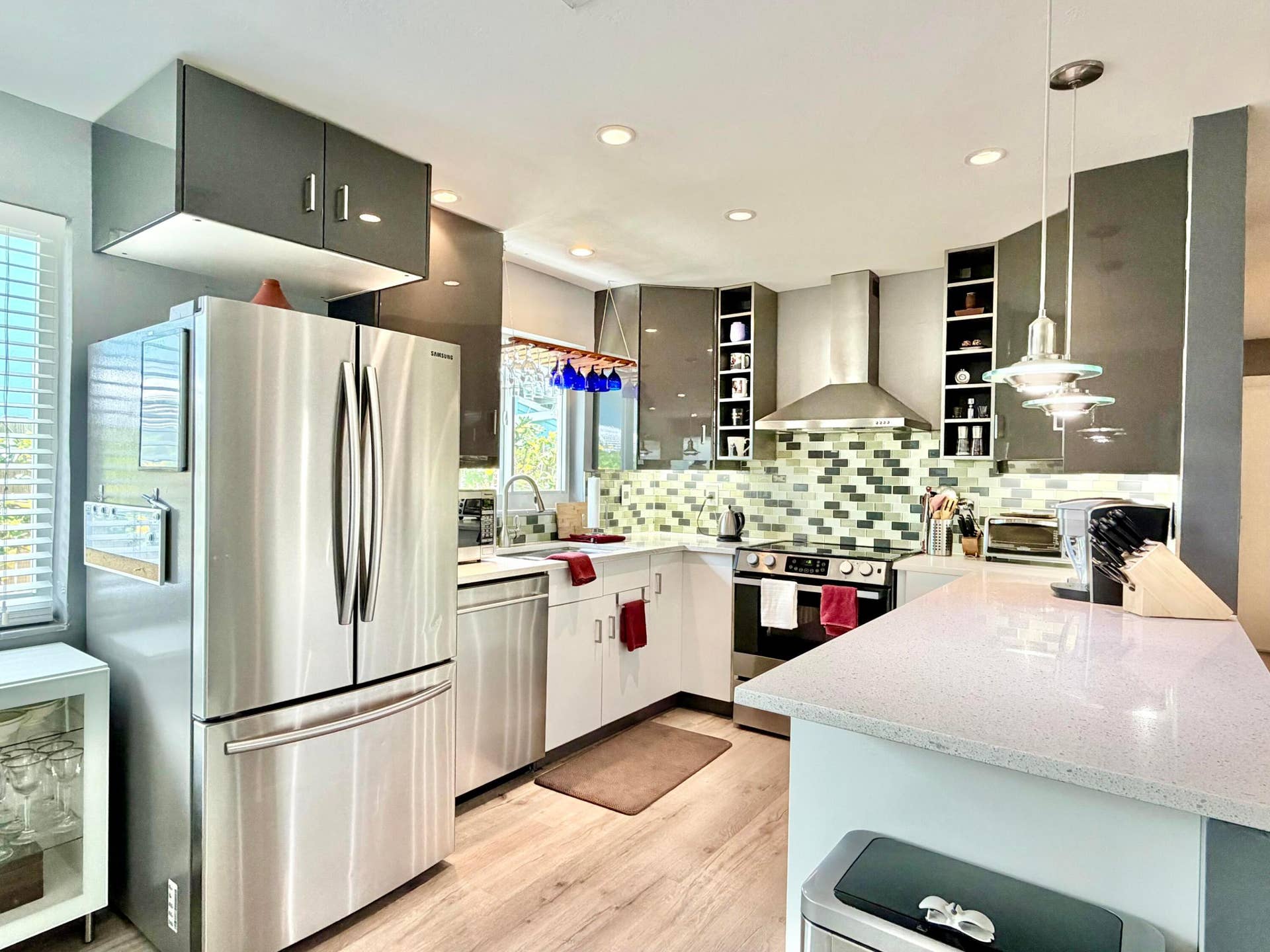 917 NE 18th Street, Fort Lauderdale, FL 33305 IMG_1458