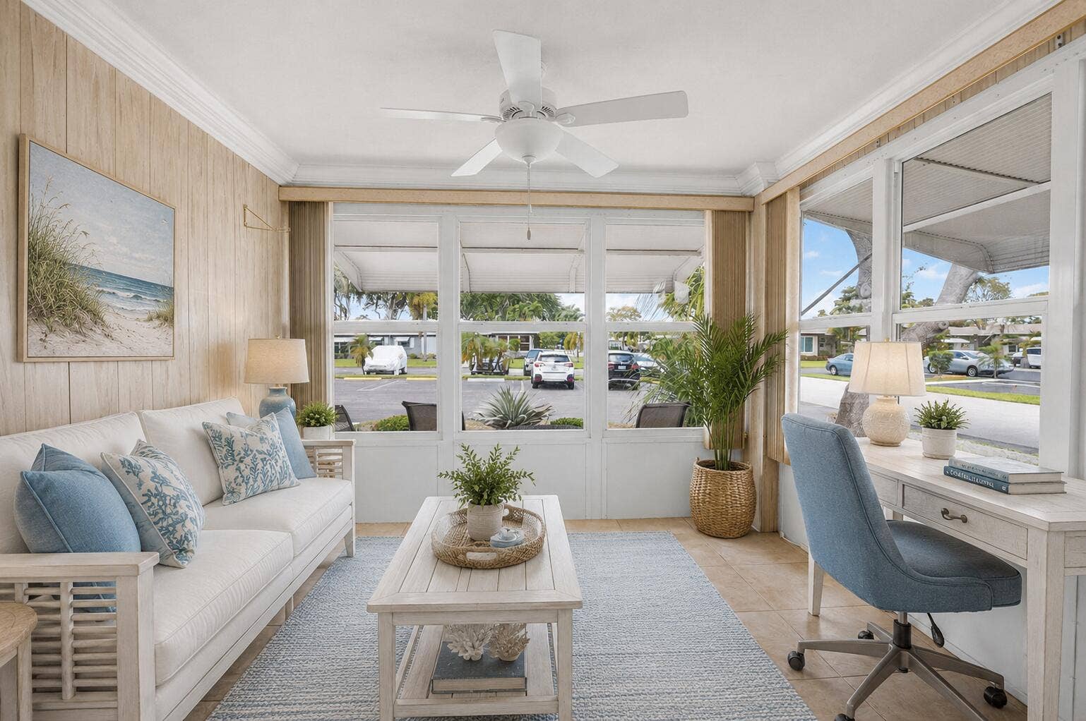 Virtually staged-FL room