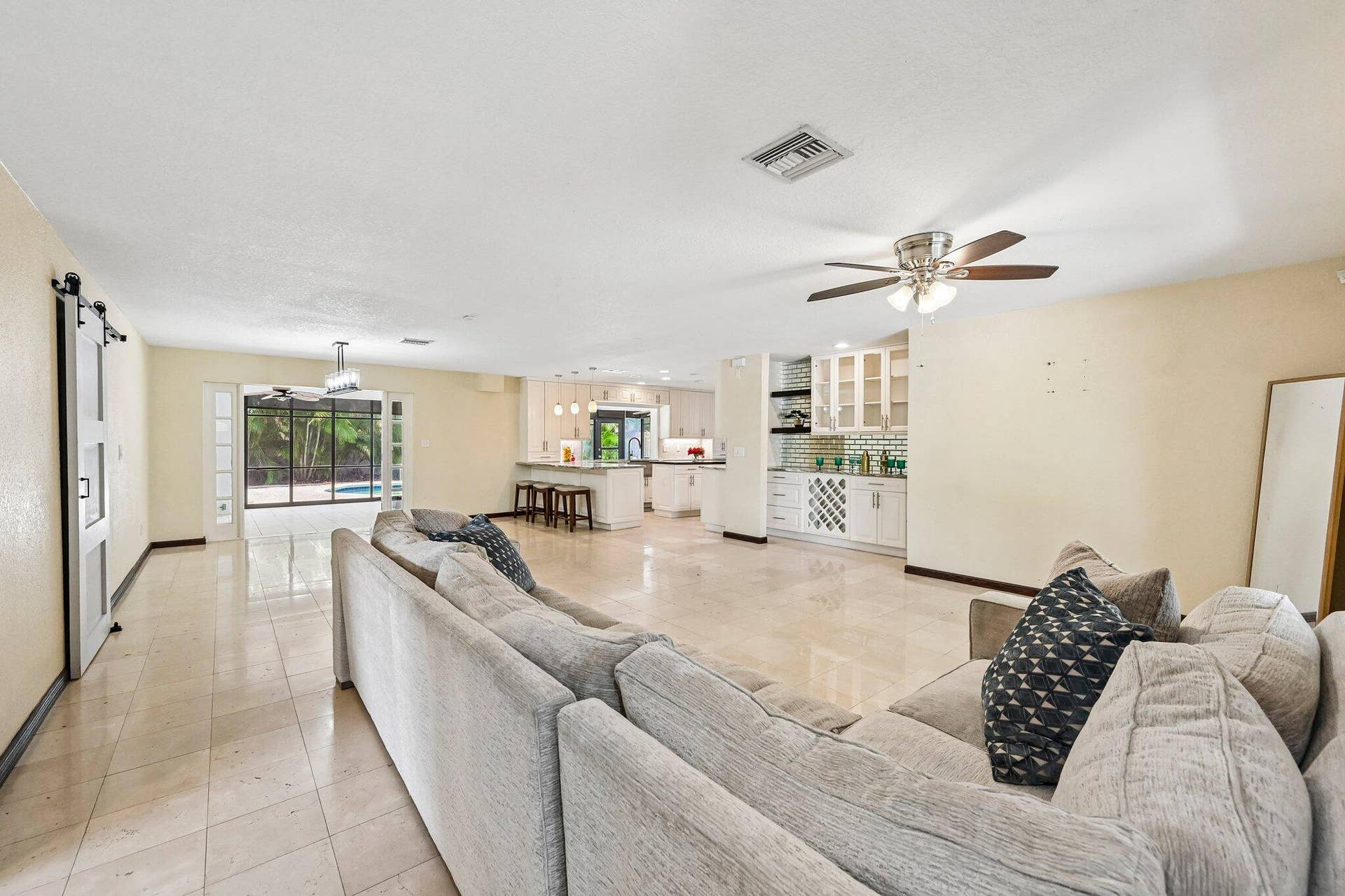 1232 NW 14th Street, Boca Raton, FL 33486 6-web-or-mls-NW 14th St-S2805-006