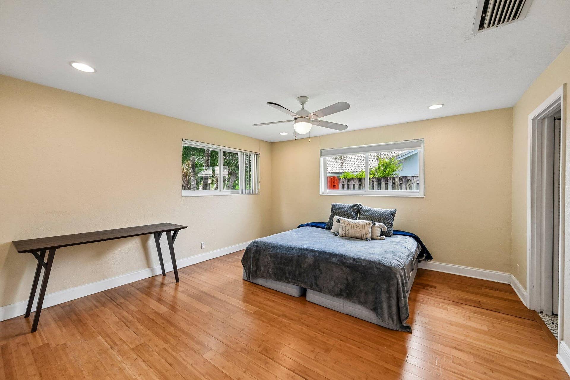 1232 NW 14th Street, Boca Raton, FL 33486 24-web-or-mls-NW 14th St-S2805-024
