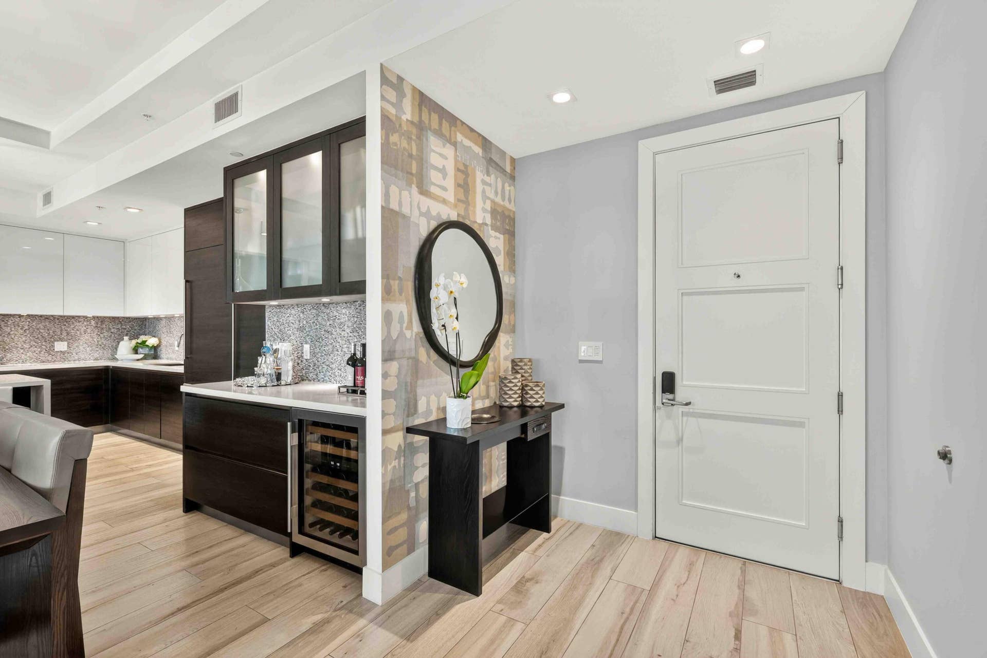 155 E Boca Raton Road, #611, Boca Raton, FL 33432 Foyer