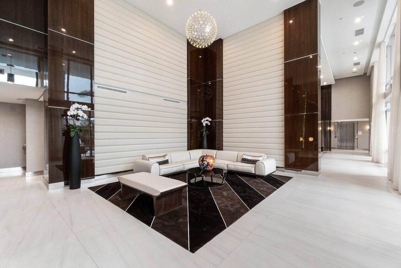 155 E Boca Raton Road, #611, Boca Raton, FL 33432 Lobby