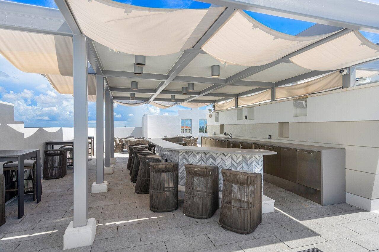 155 E Boca Raton Road, #611, Boca Raton, FL 33432 Rooftop Bar