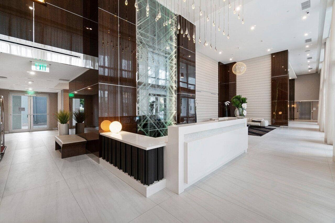 155 E Boca Raton Road, #611, Boca Raton, FL 33432 Lobby