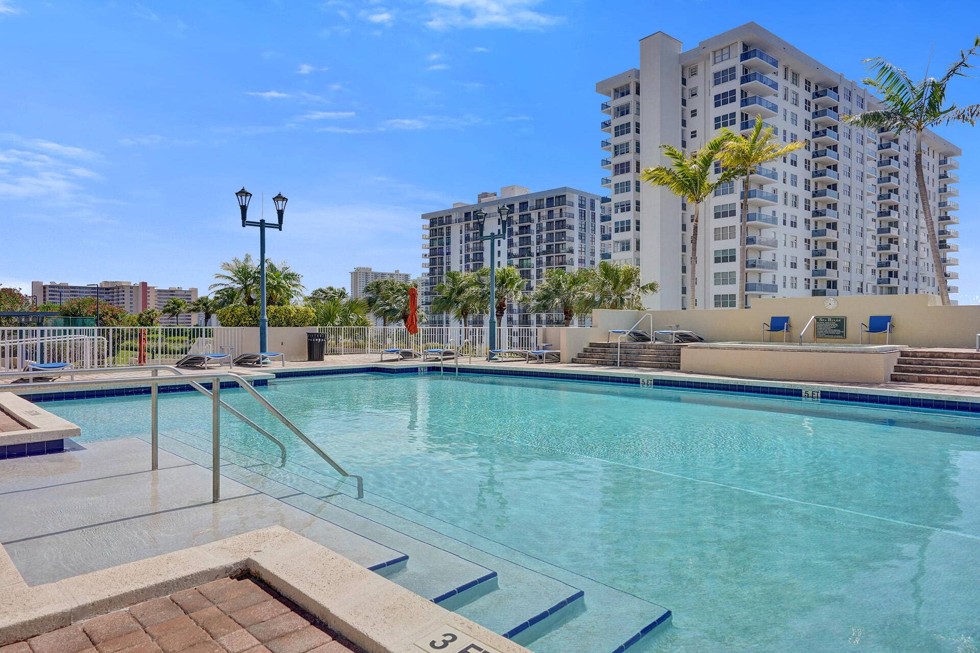 3020 NE 32nd Avenue, #807, Fort Lauderdale, FL 33308 ROY06752