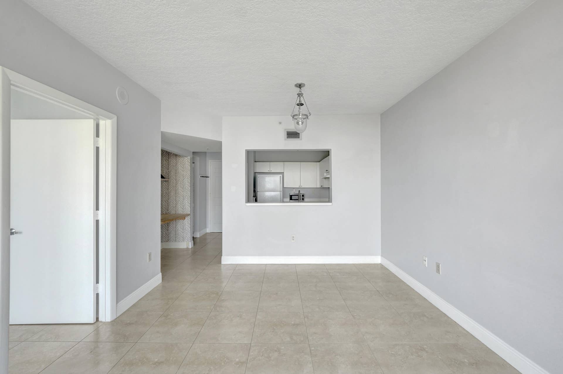 3020 NE 32nd Avenue, #807, Fort Lauderdale, FL 33308 DSC07464