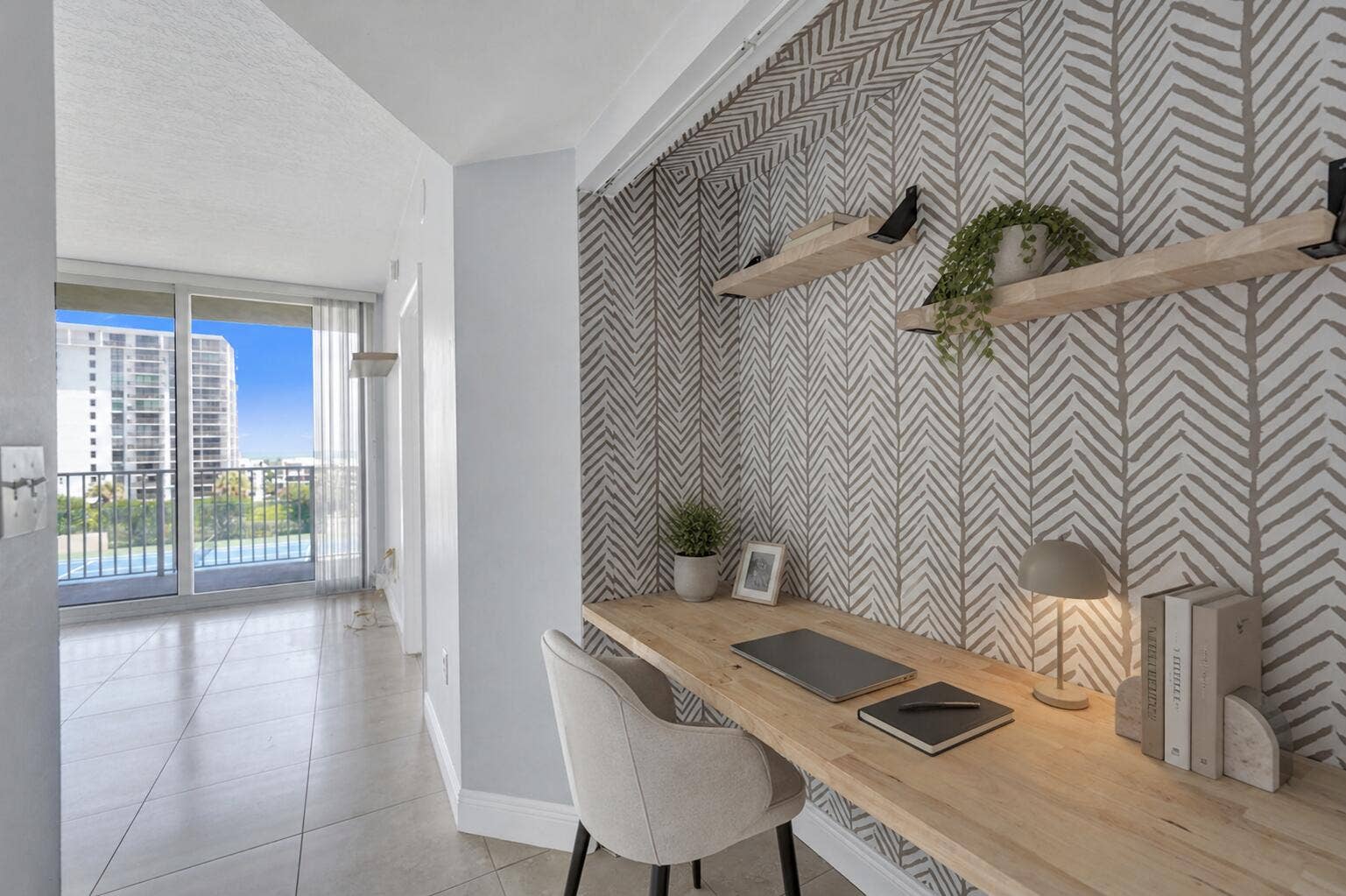 3020 NE 32nd Avenue, #807, Fort Lauderdale, FL 33308 Virtually staged