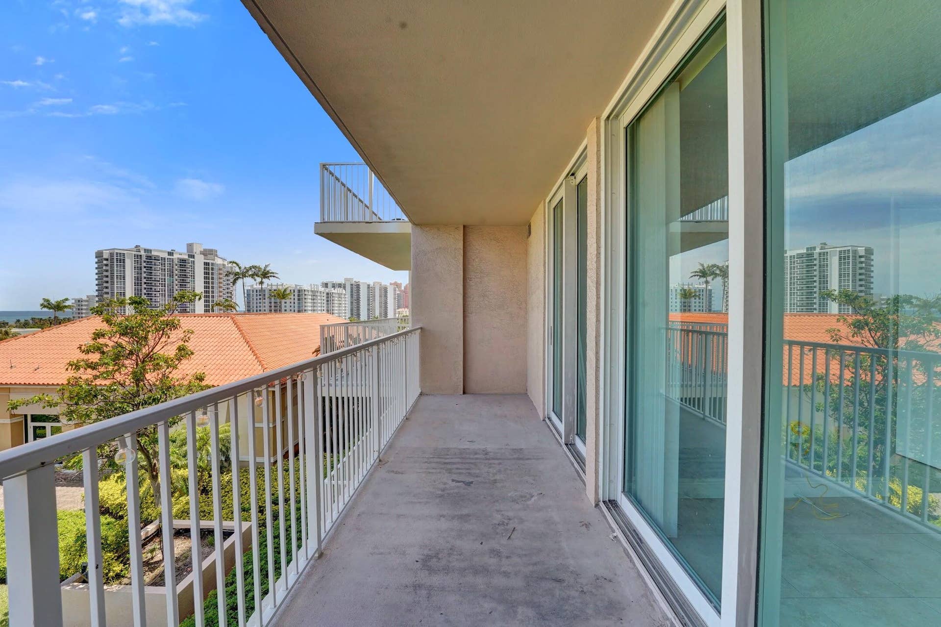 3020 NE 32nd Avenue, #807, Fort Lauderdale, FL 33308 DSC07515