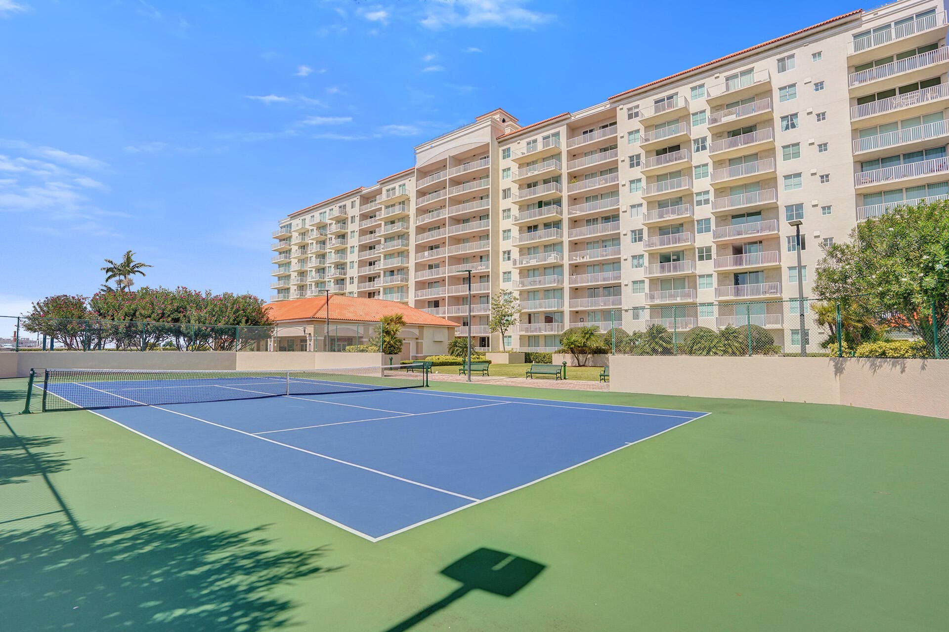 3020 NE 32nd Avenue, #807, Fort Lauderdale, FL 33308 ROY06719