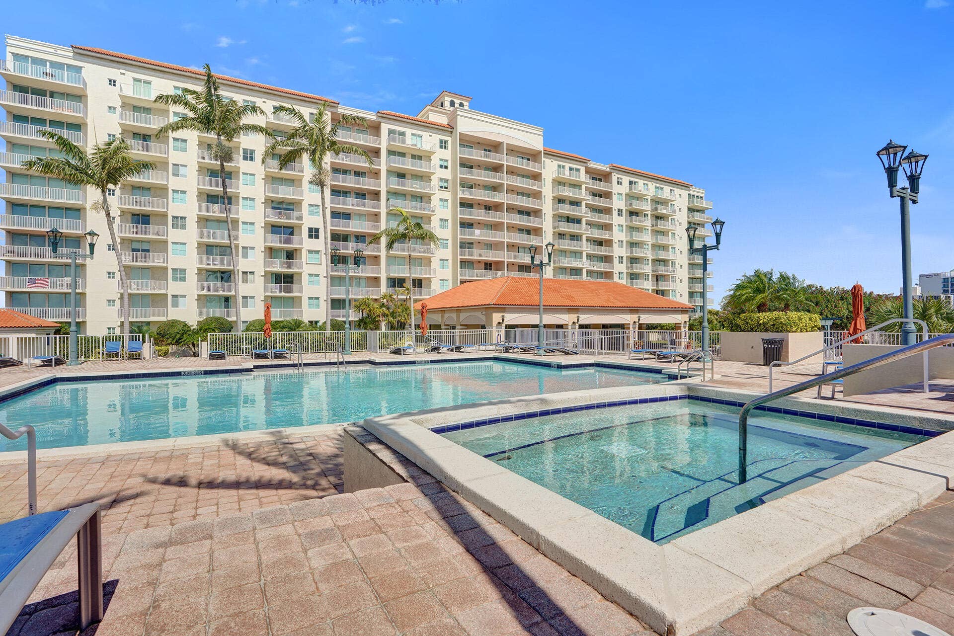 3020 NE 32nd Avenue, #807, Fort Lauderdale, FL 33308 ROY06734