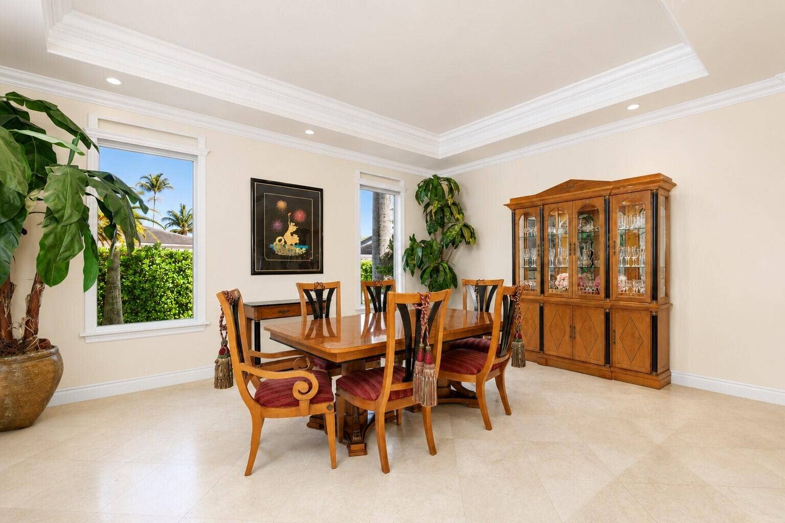 286 Jamaica Lane, Palm Beach, FL 33480 dining room with cabinet