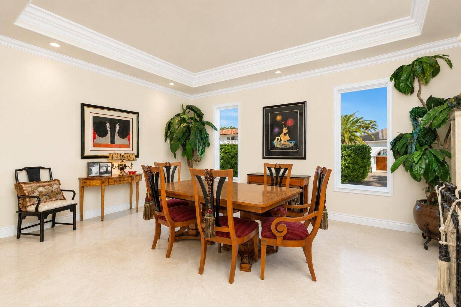 286 Jamaica Lane, Palm Beach, FL 33480 dining room