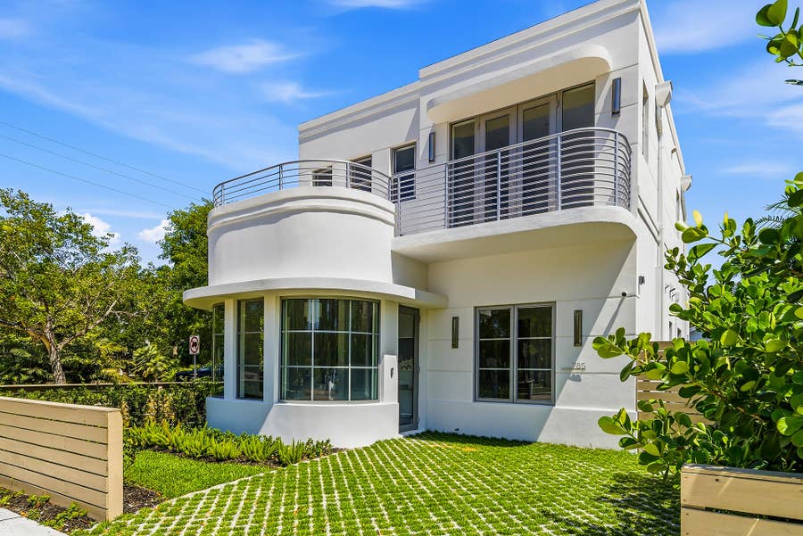 Property photo for 785 Park Place, West Palm Beach, FL