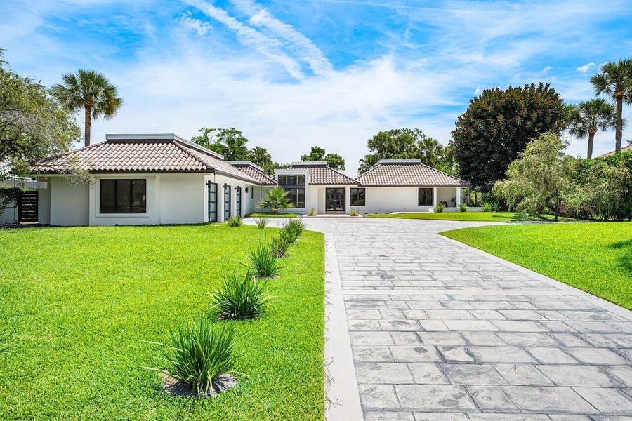 Property photo for 1648 Breakers West Boulevard, West Palm Beach, FL