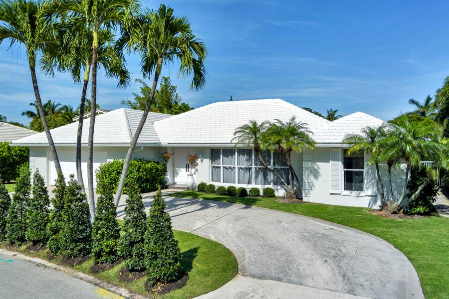 Property photo for 1465 N Lake Way, Palm Beach, FL