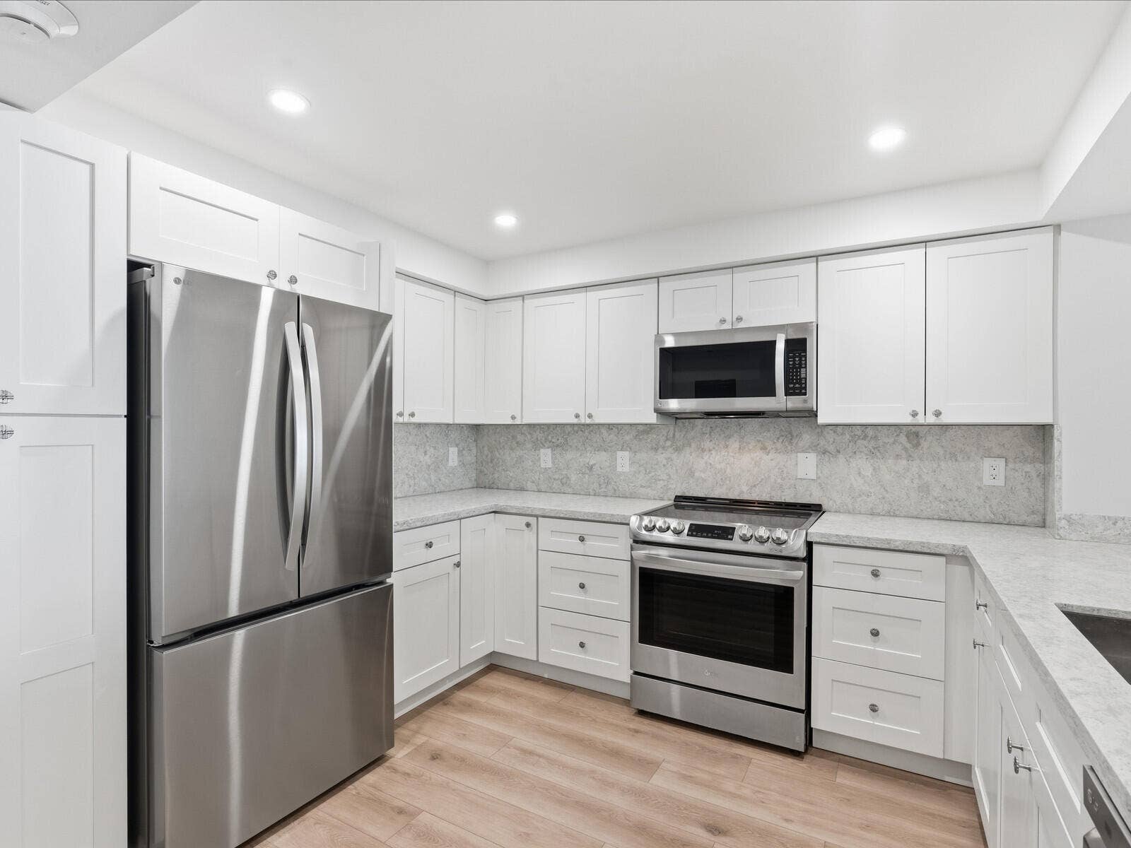 Kitchen 3