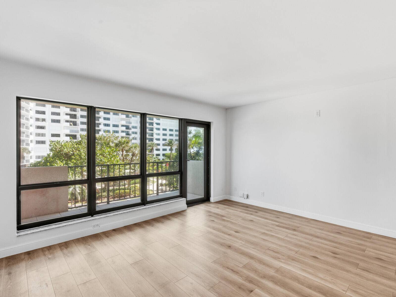 Living Dining 7