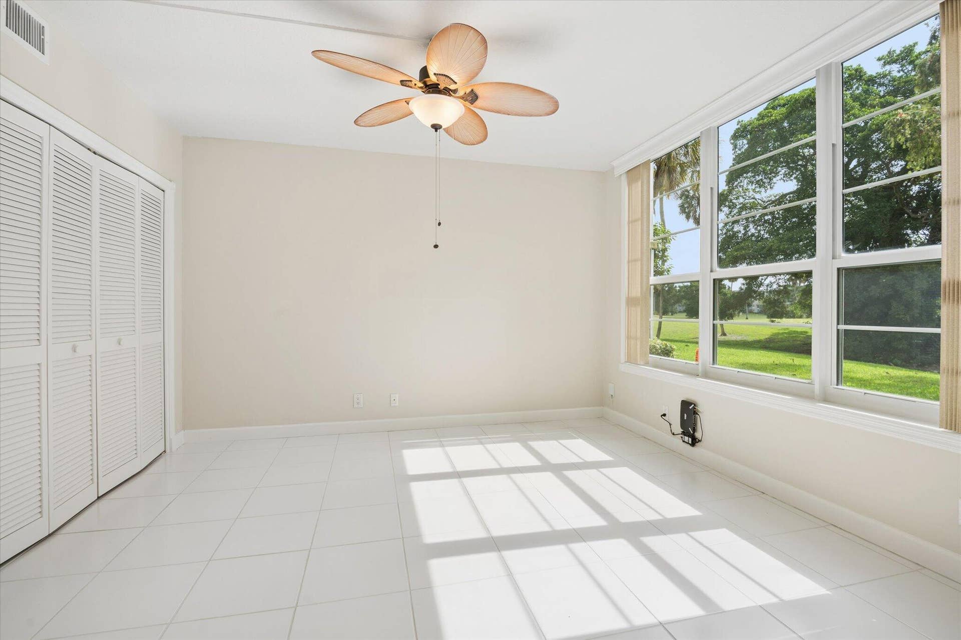 804 Cypress Grove Lane, #104, Pompano Beach, FL 33069 11-Cowan-804 Cypress Cove Ln #104-11