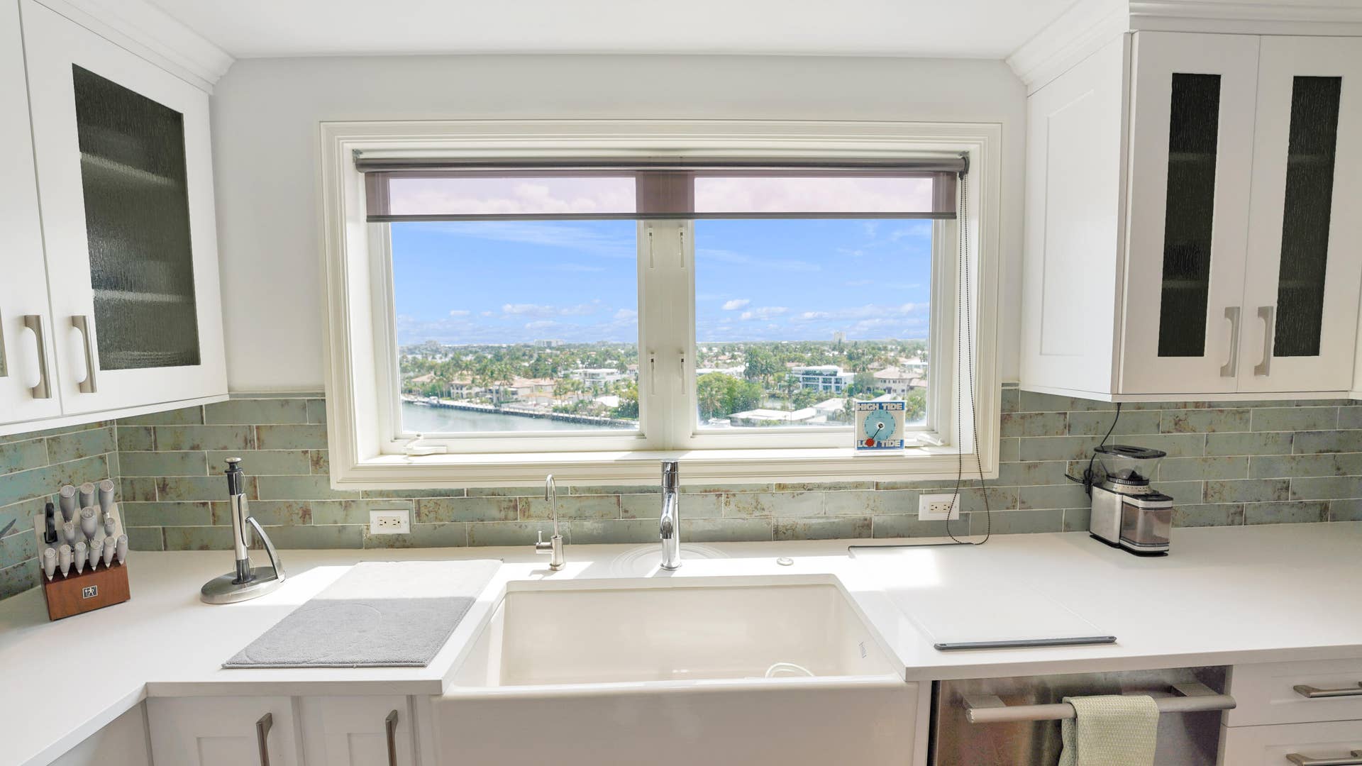333 Sunset Drive, #708, Fort Lauderdale, FL 33301 DSC05502