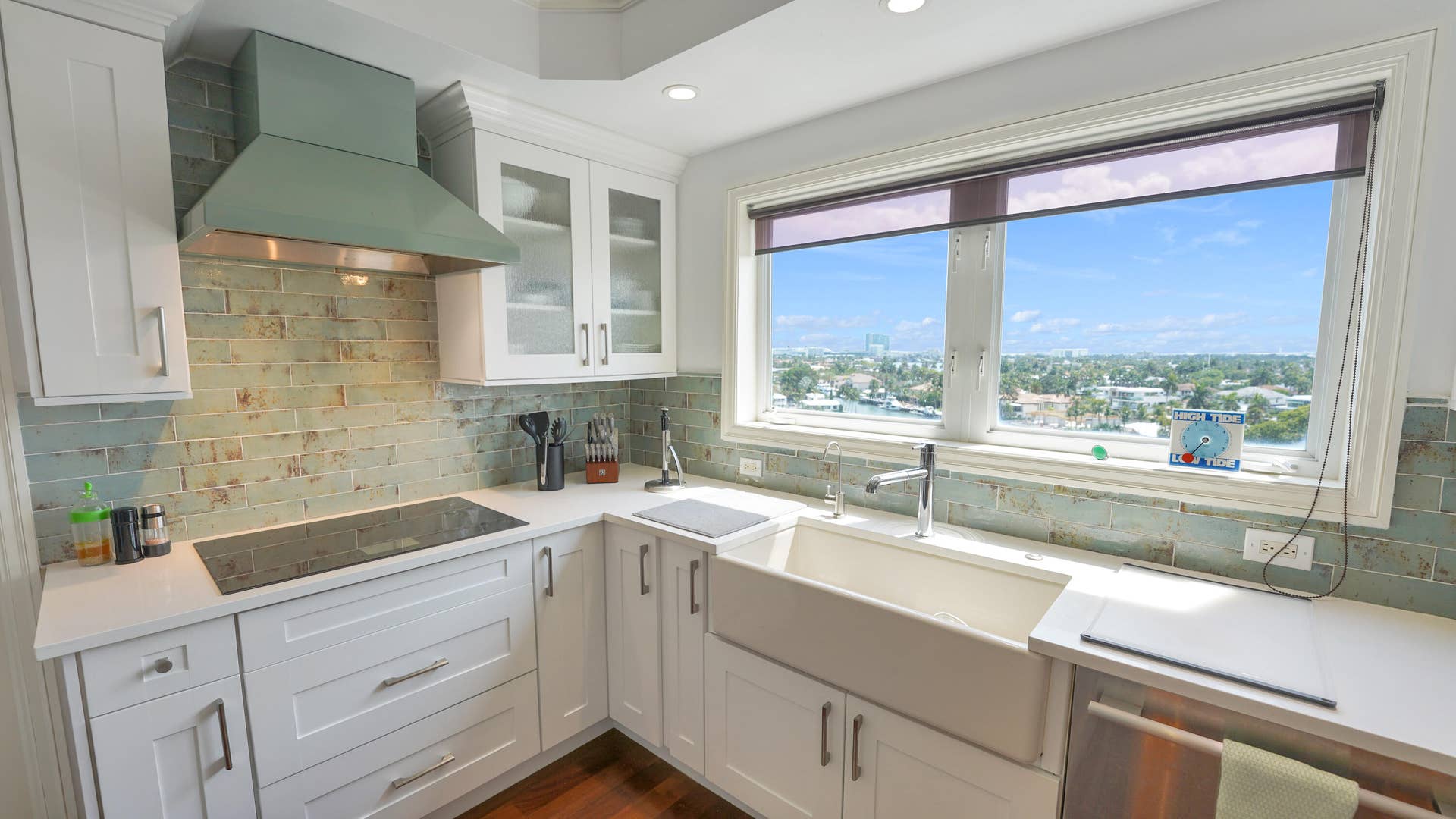 333 Sunset Drive, #708, Fort Lauderdale, FL 33301 DSC05501