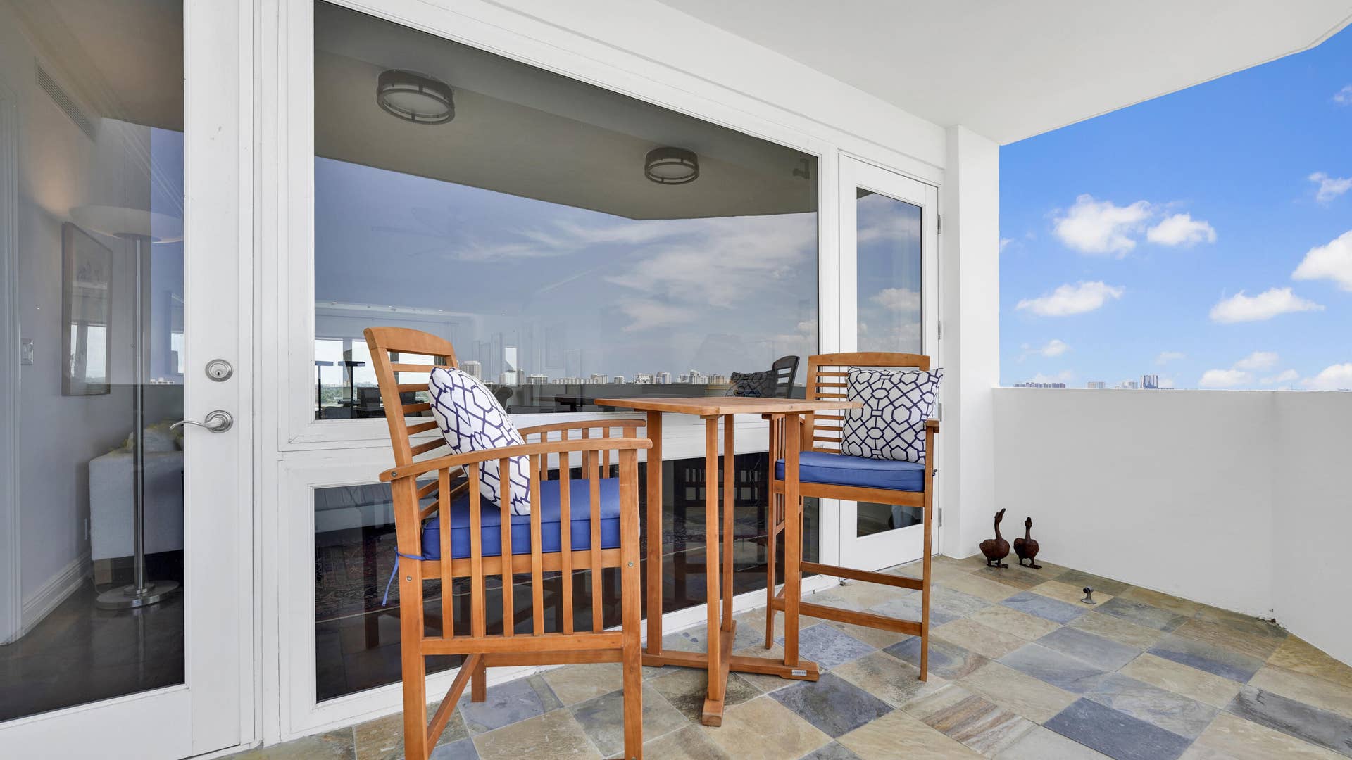 333 Sunset Drive, #708, Fort Lauderdale, FL 33301 DSC05395