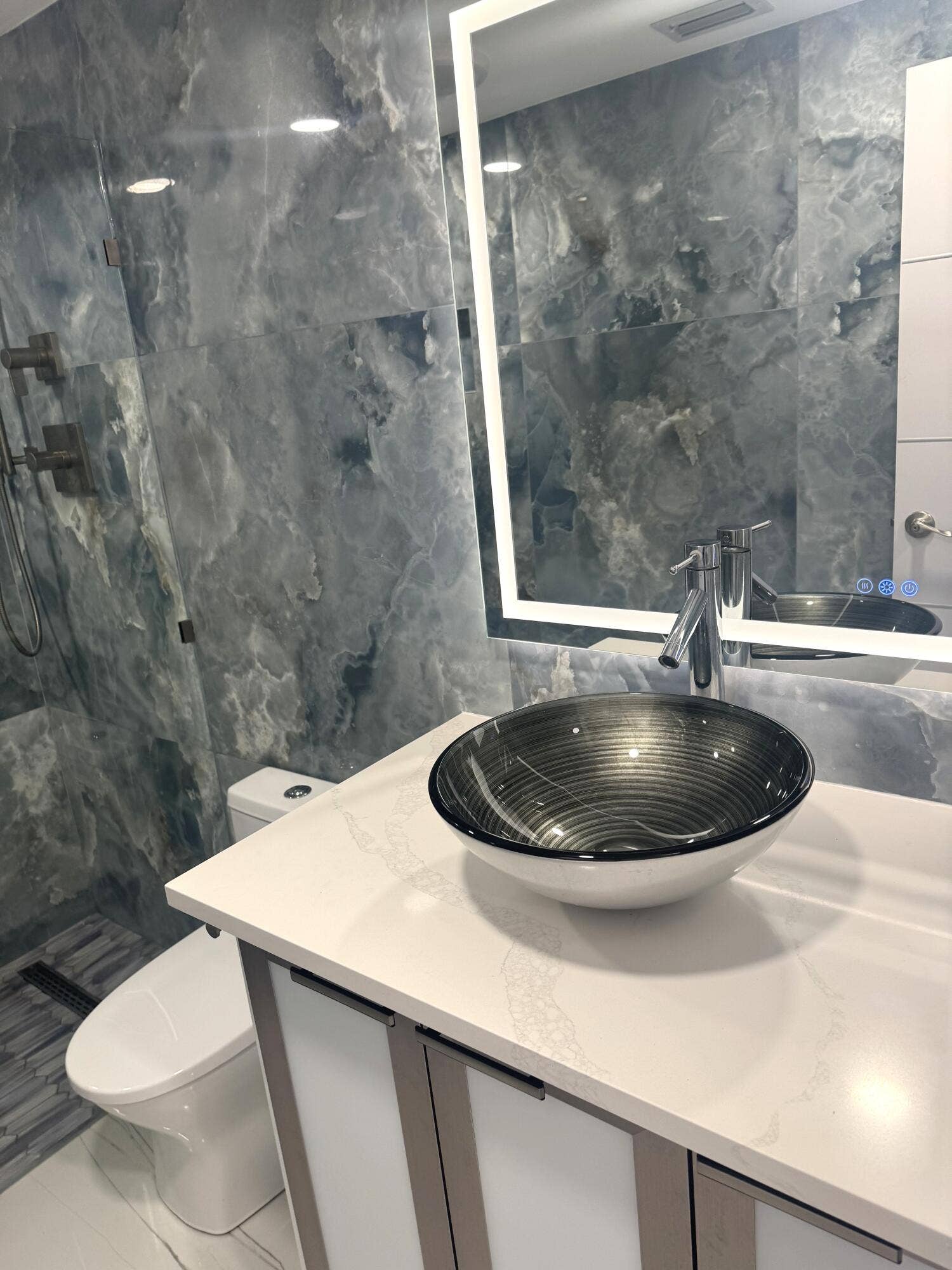 105 Paradise Harbour Boulevard, #108, North Palm Beach, FL 33408 Bathroom