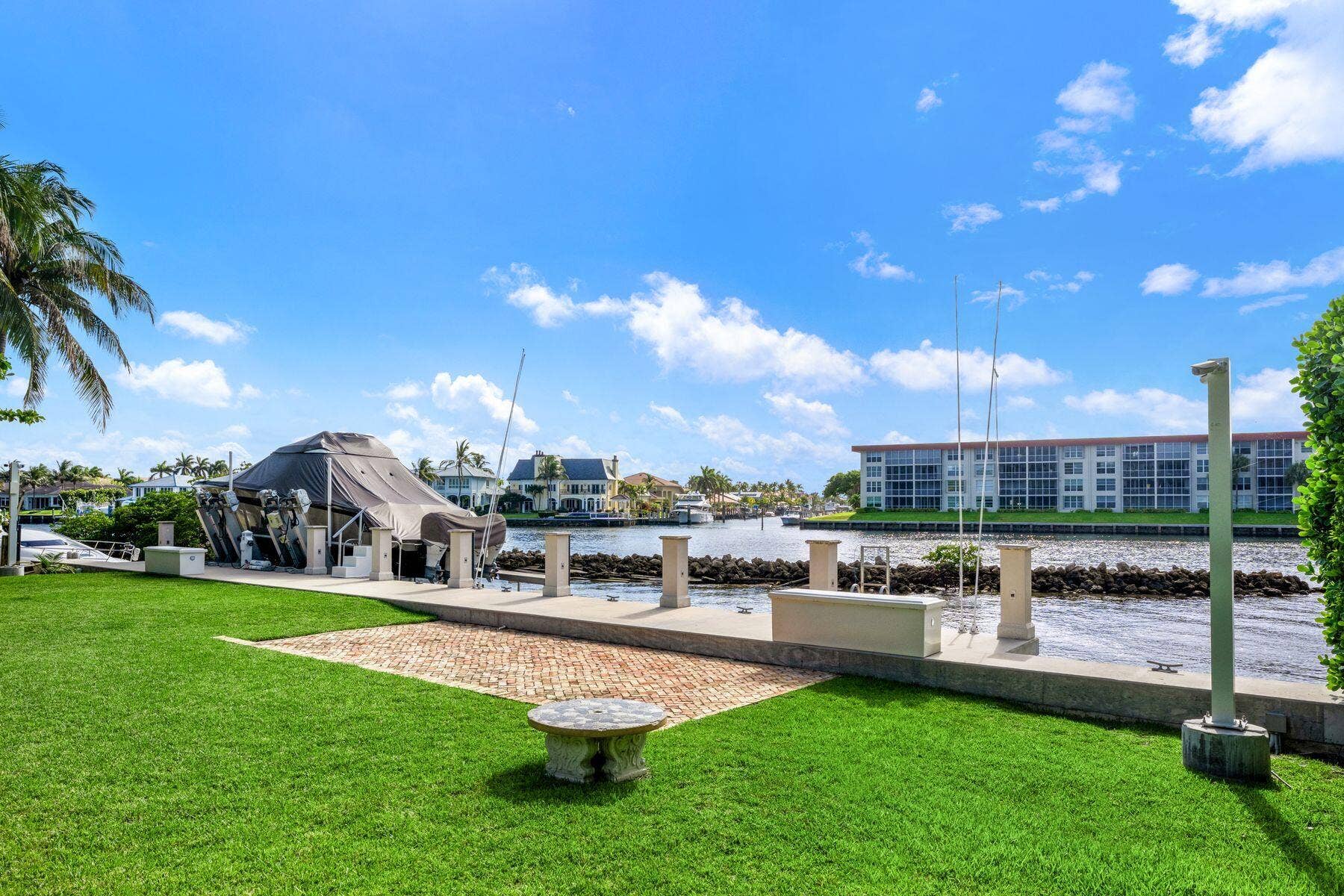 1131 Hillsboro Mile, Hillsboro Beach, FL 33062 New seawall and state of the art boat lift. 100 ft doc
