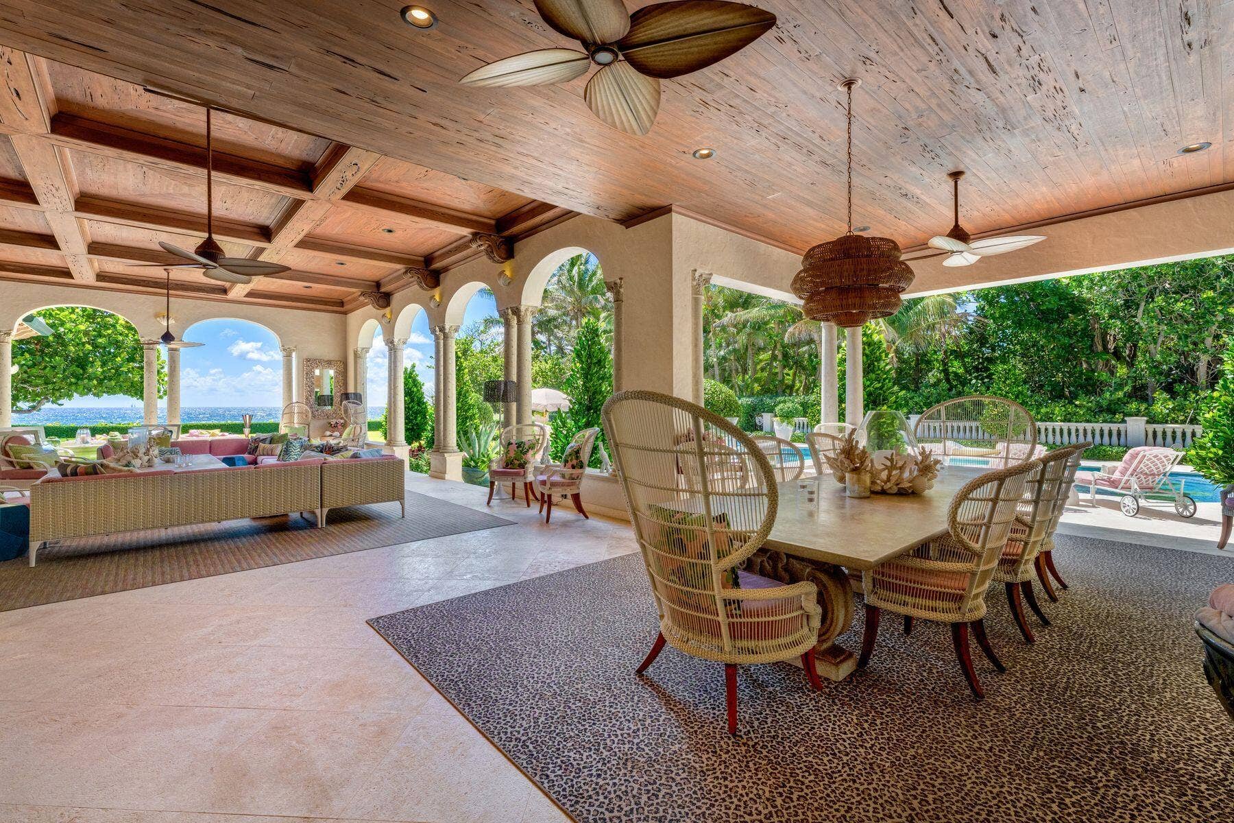 1131 Hillsboro Mile, Hillsboro Beach, FL 33062 Huge dining table