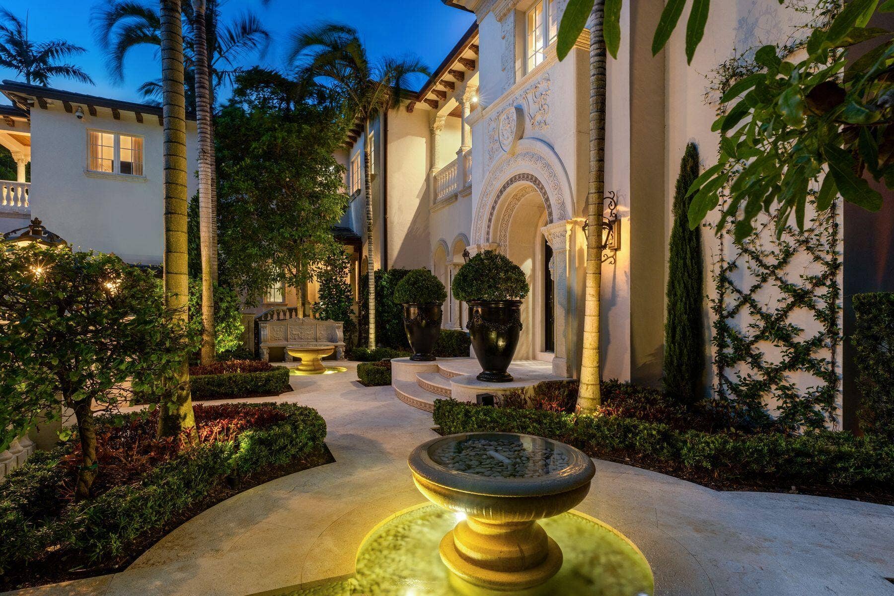1131 Hillsboro Mile, Hillsboro Beach, FL 33062 1131 Hillsboro Mile_1oakstudios_04