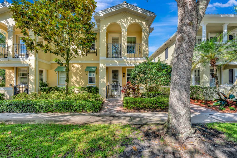 Property photo for 216 Barcelona Drive, Jupiter, FL